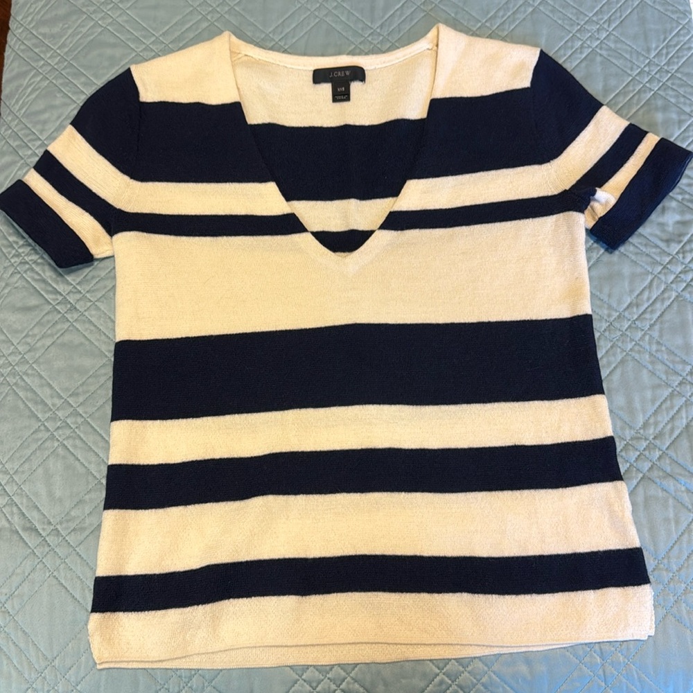 J. Crew Short Sleeve V-neck Sweater